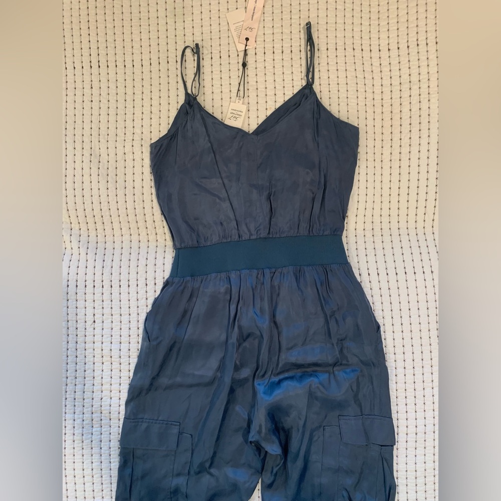 cinq a sept jumpsuit size Medium - Picture 7 of 15